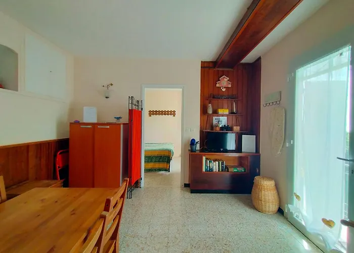 Apartment Rocca Fiorita - Casetta Indipendente Con Giardino E Parcheggio